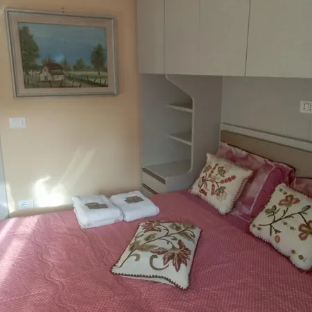 ゲストハウス Il Piccolo Borgo Sul ローマ